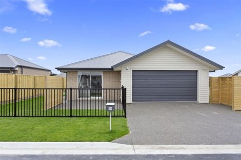 Photo of property in 6 Tutton (pvt) Mews, Rangiora, 7400