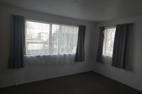 Photo of property in 15 Ribot Place, Randwick Park, Auckland, 2105