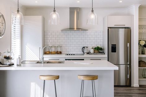 Photo of property in 14 Celia Street, Stratford, 4332