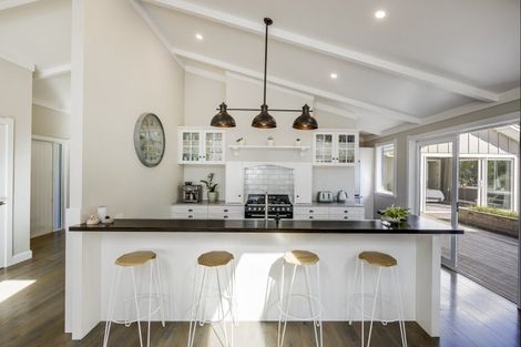 Photo of property in 22 Taruna Place, Havelock North, 4130