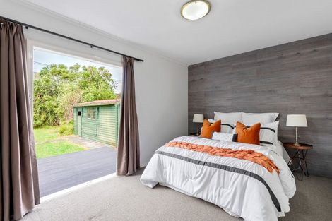Photo of property in 18 Atiawa Crescent, Waiwhetu, Lower Hutt, 5010