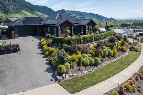 Photo of property in 17 Huntaway Close, Stoke, Nelson, 7011