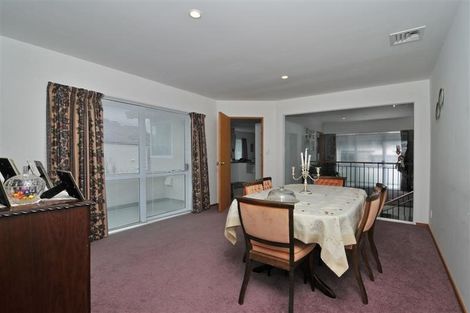 Photo of property in 8 Treasure Grove, Hataitai, Wellington, 6021