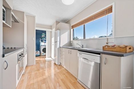 Photo of property in 5 Stoll Place, Clendon Park, Auckland, 2103