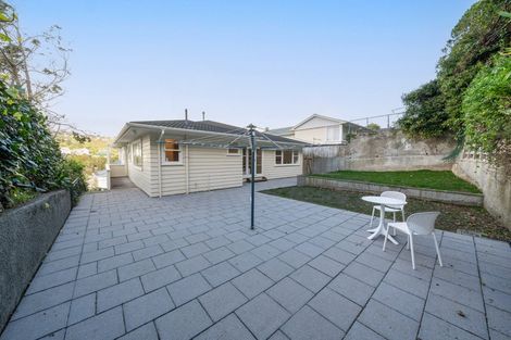 Photo of property in 11 Angell Street, Johnsonville, Wellington, 6037
