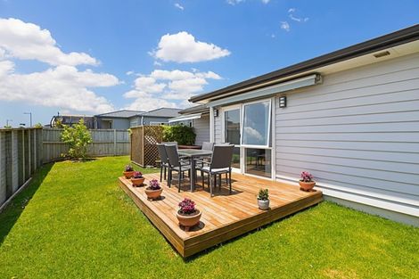 Photo of property in 2 Rupu Way, Favona, Auckland, 2024