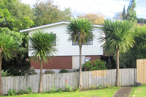 Photo of property in 44 Keegan Drive, Massey, Auckland, 0614
