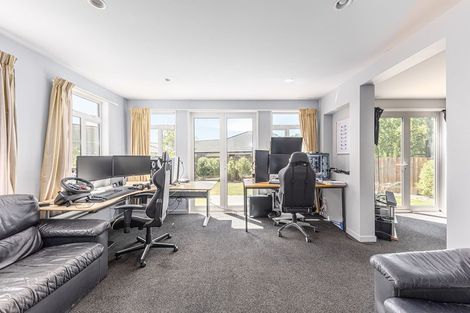 Photo of property in 12 Mica Place, Northwood, Christchurch, 8051