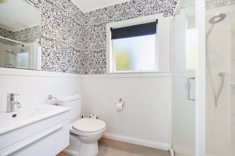 Photo of property in 116 Heretaunga Street, Palmerston North, 4414