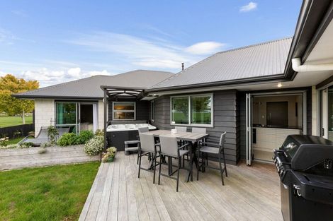 Photo of property in 23 Brancaster Place, Cambridge, 3434