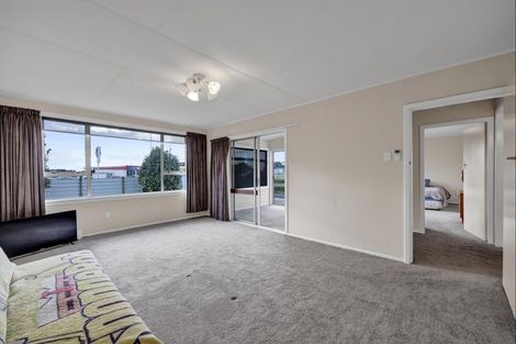 Photo of property in 1352 Devon Road, Brixton, Waitara, 4382