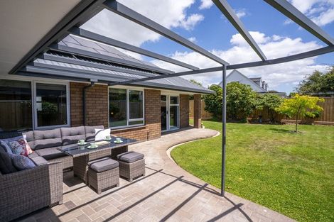 Photo of property in 10 Addison Place, Halswell, Christchurch, 8025