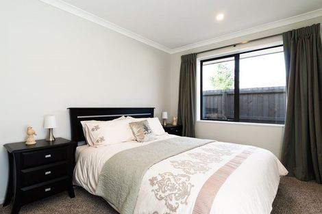 Photo of property in 13 Faringdon Boulevard, Rolleston, 7615