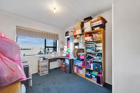 Photo of property in 5c Hunter Street, Hawera, 4610