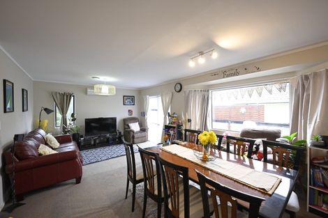 Photo of property in 43 Rose Street, Ranui, Porirua, 5024