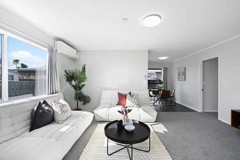 Photo of property in 15 Reeves Close, Fairview Downs, Hamilton, 3214