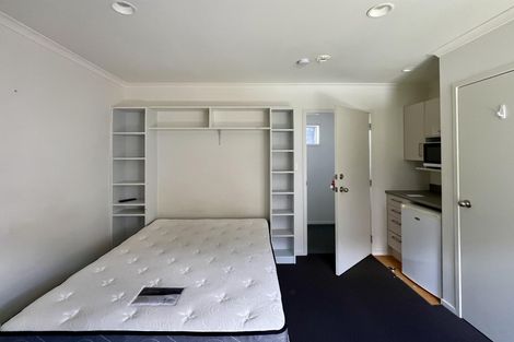 Photo of property in 2/54 May Street, Hamilton East, Hamilton, 3216