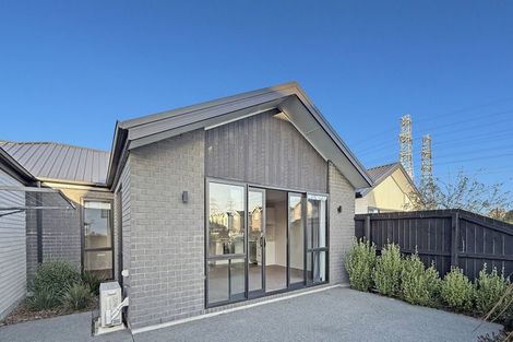 Photo of property in 48 Miromiro Street, Broomfield, Christchurch, 8042