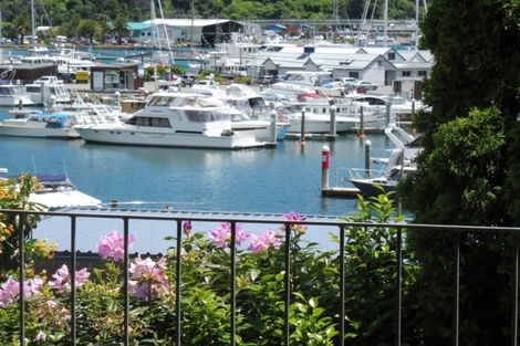 Photo of property in 4v Rutland Street, Picton, 7220