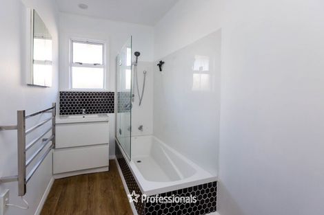 Photo of property in 92 Pine Avenue, Ebdentown, Upper Hutt, 5018