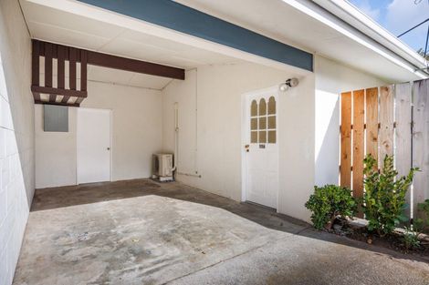 Photo of property in 15b Churchill Avenue, Hokowhitu, Palmerston North, 4410