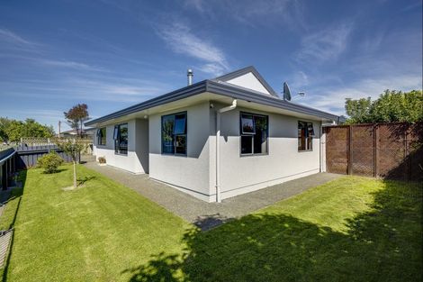 Photo of property in 27 King Street, Taradale, Napier, 4112
