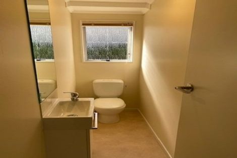 Photo of property in 2 Atwood Grove, Churton Park, Wellington, 6037