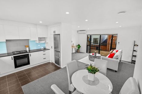 Photo of property in St Claire Village, 10/172 Mcleod Road, Te Atatu South, Auckland, 0610