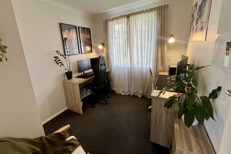 Photo of property in 72 Hikurangi Street, Trentham, Upper Hutt, 5018