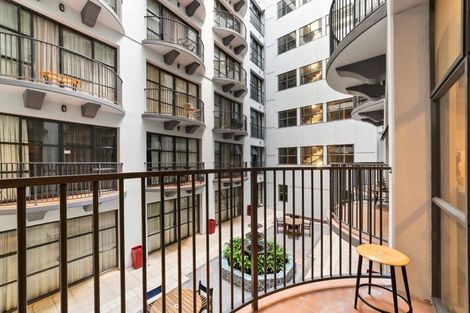 Photo of property in Atrium Apartments, 2h/154 The Terrace, Wellington Central, Wellington, 6011