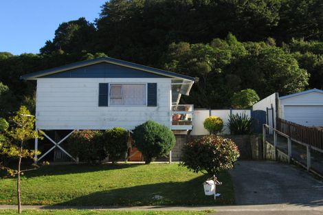 Photo of property in 53 Kairanga Crescent, Wainuiomata, Lower Hutt, 5014