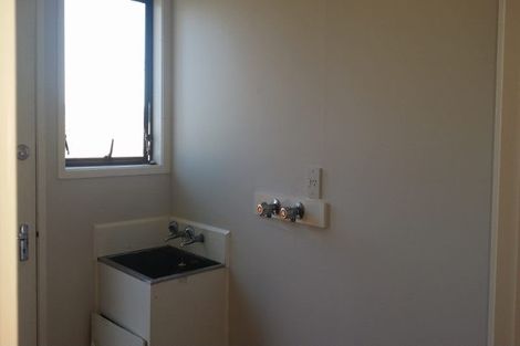 Photo of property in 64 Sunvue Road, Glen Eden, Auckland, 0602