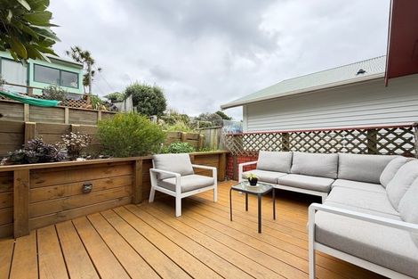 Photo of property in 12 Tirangi Road, Rongotai, Wellington, 6022