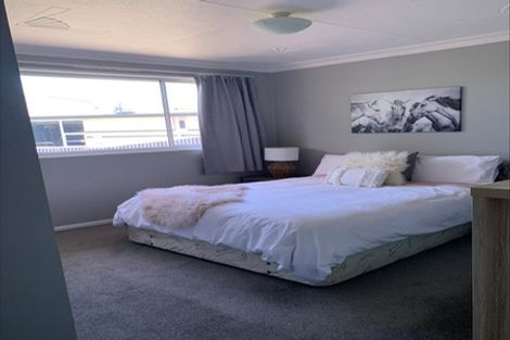 Photo of property in 50 Kilmarnock Street, Wallacetown, 9816