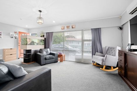 Photo of property in 8 Mckinley Place, Nawton, Hamilton, 3200