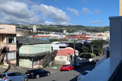 Photo of property in Pirie Street Townhouses, 35u3 Pirie Street, Mount Victoria, Wellington, 6011