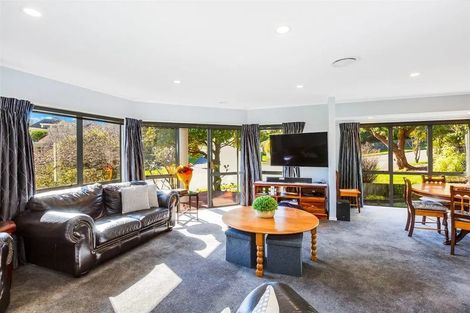 Photo of property in 18 Joseph Banks Drive, Whitby, Porirua, 5024