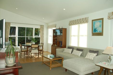 Photo of property in 28 James Mcleod Road, Shelly Beach, Helensville, 0874