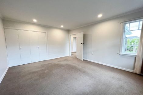 Photo of property in 53 Kirkwood Avenue, Upper Riccarton, Christchurch, 8041