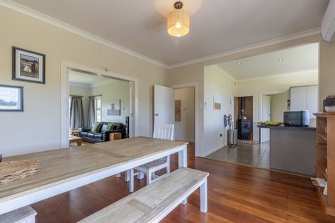 Photo of property in 71 Laws Road, Dannevirke, 4972