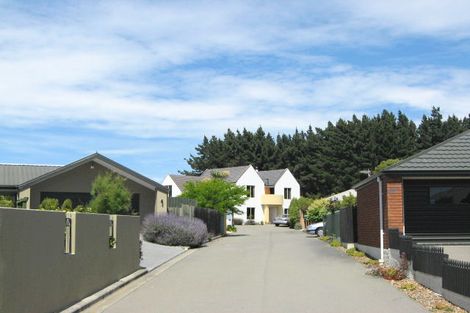 Photo of property in 11 Orlando Crescent, Waimairi Beach, Christchurch, 8083