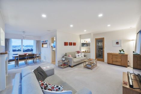 Photo of property in 51 Spence Road, Henderson, Auckland, 0612