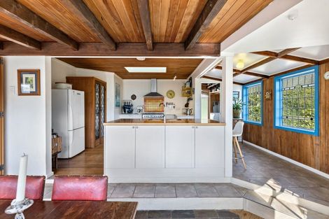 Photo of property in 124 Marine Drive, Diamond Harbour,  8971
