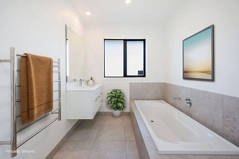 Photo of property in 26 Sardinia Grove, Fitzherbert, Palmerston North, 4410