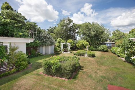 Photo of property in 121 East Street, Feilding, 4702