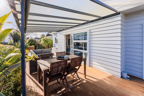 Photo of property in 9b Awatea Avenue, Paraparaumu, 5032