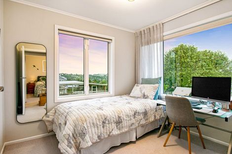 Photo of property in 53 Verran Road, Birkenhead, Auckland, 0626