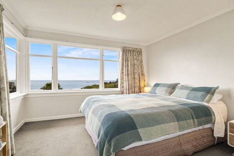 Photo of property in 141 Easther Crescent, Kew, Dunedin, 9012