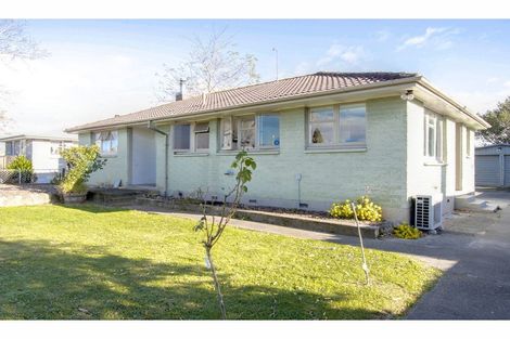 Photo of property in 3 Peterhead Place, Flaxmere, Hastings, 4120