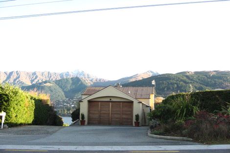 Photo of property in 447 Peninsula Road, Kelvin Heights, Queenstown, 9300